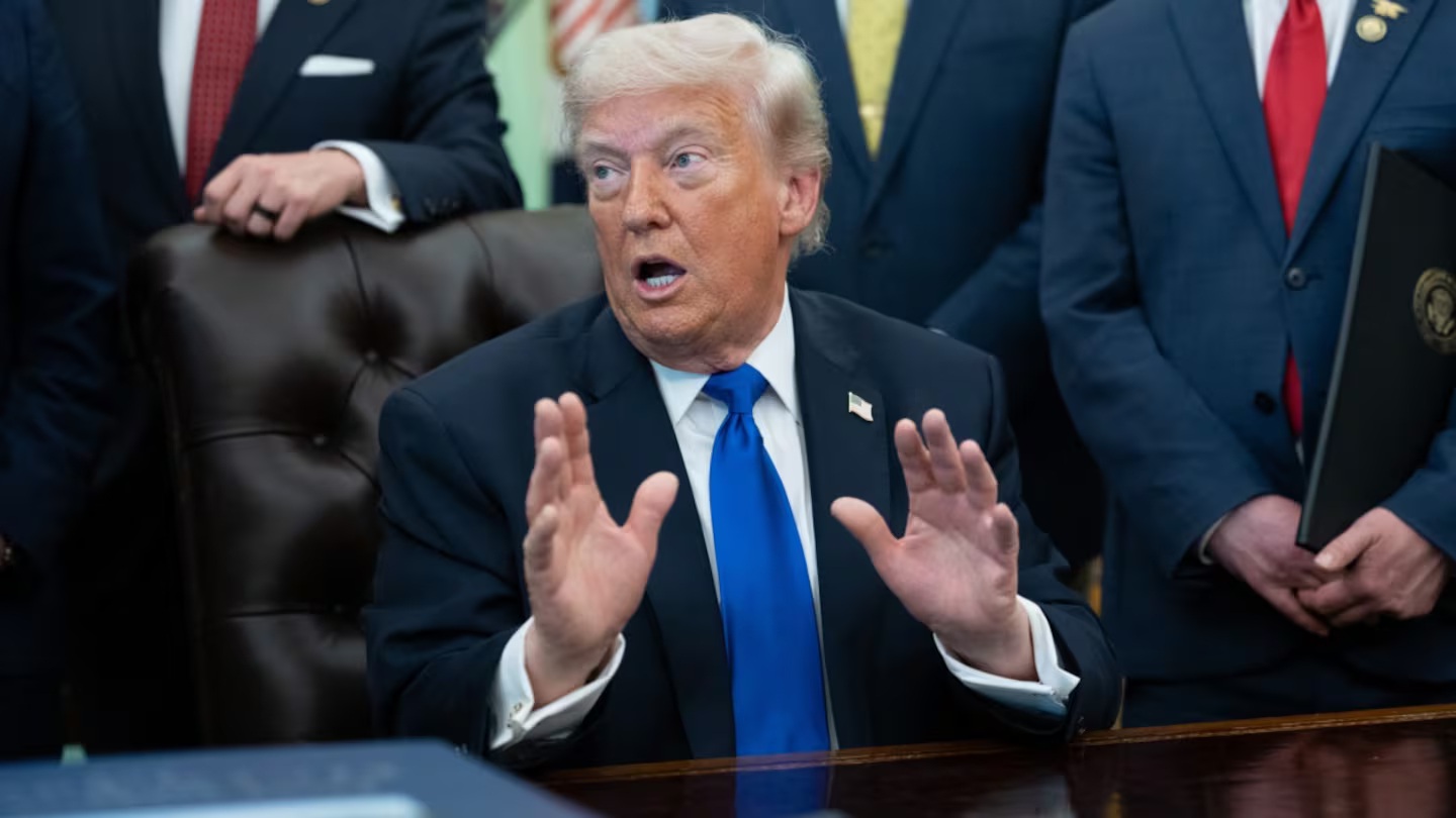 Trump acusa a Irán de frenar negociaciones para poner fin al conflicto